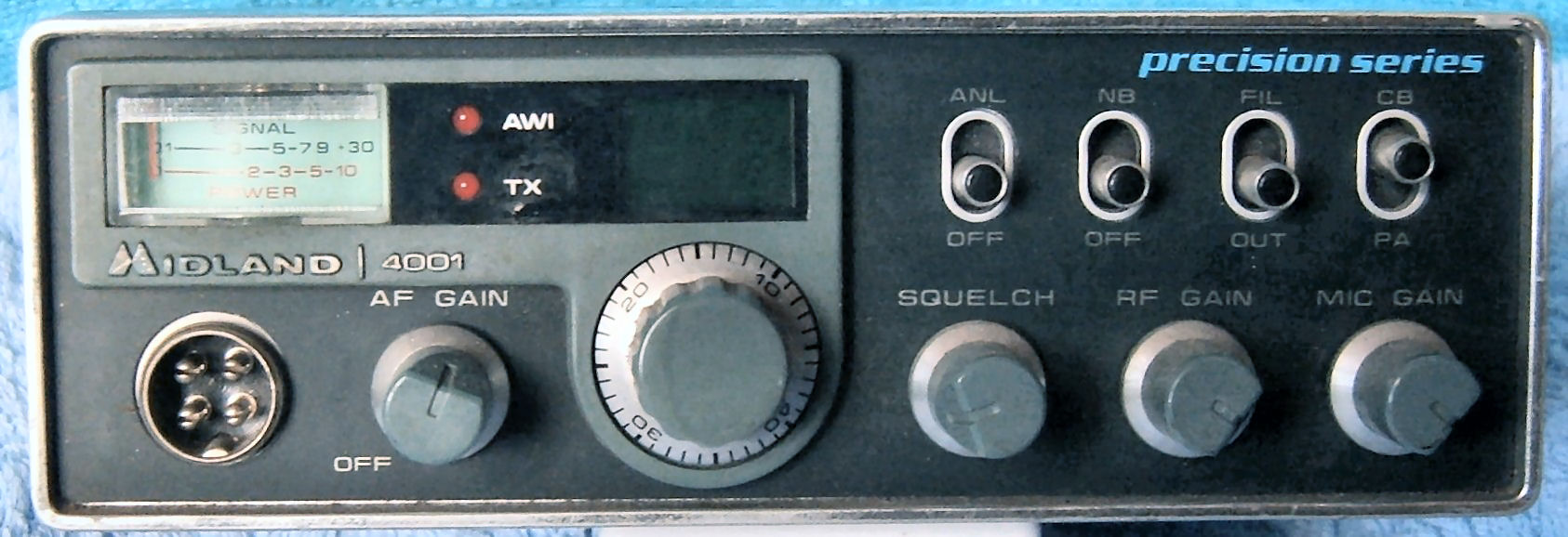 CB-трансивер (рация) Midland 4001. Характеристики. Краткий обзор.