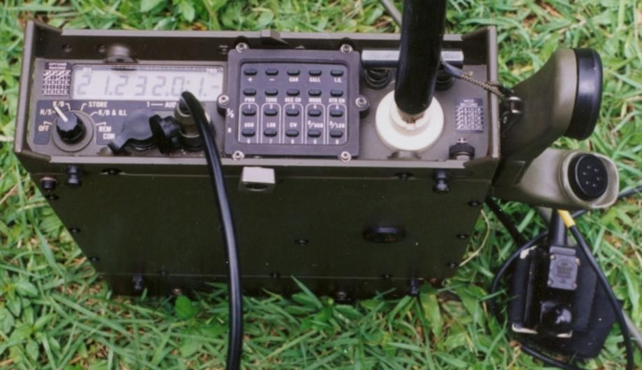 КВ-трансивер Philips RT-2000. Характеристики. Краткий обзор.
