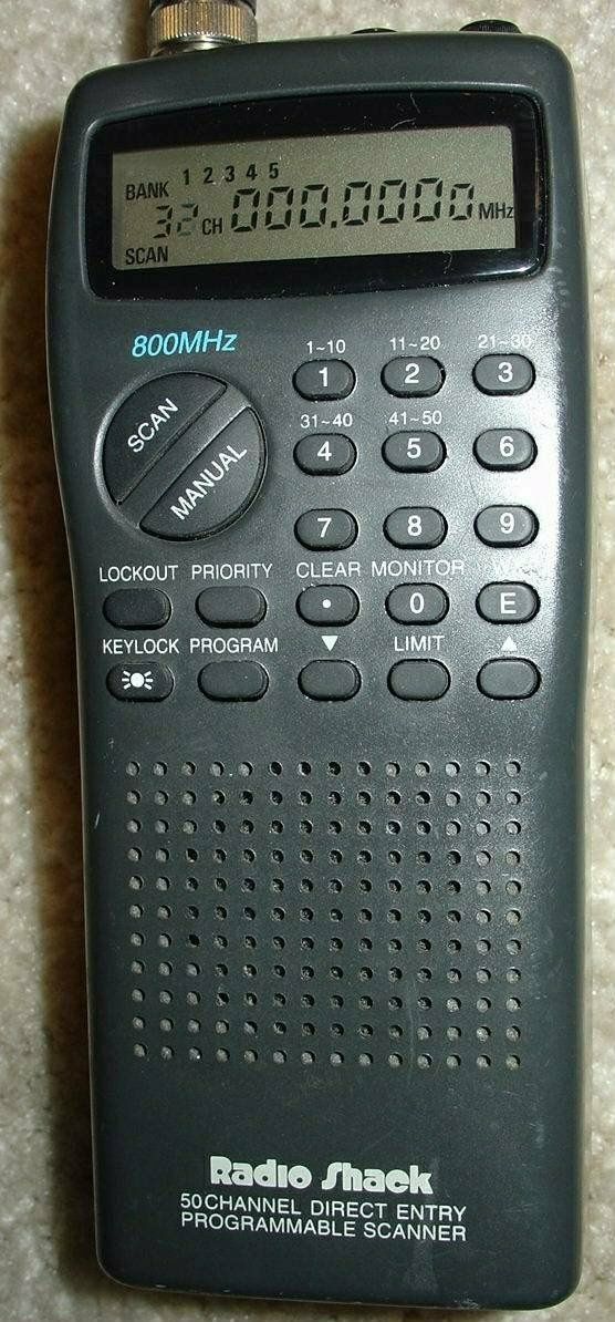 УКВ-сканер (приёмник) RadioShack / Realistic Pro-23 (newer). Характеристики. Краткий обзор.