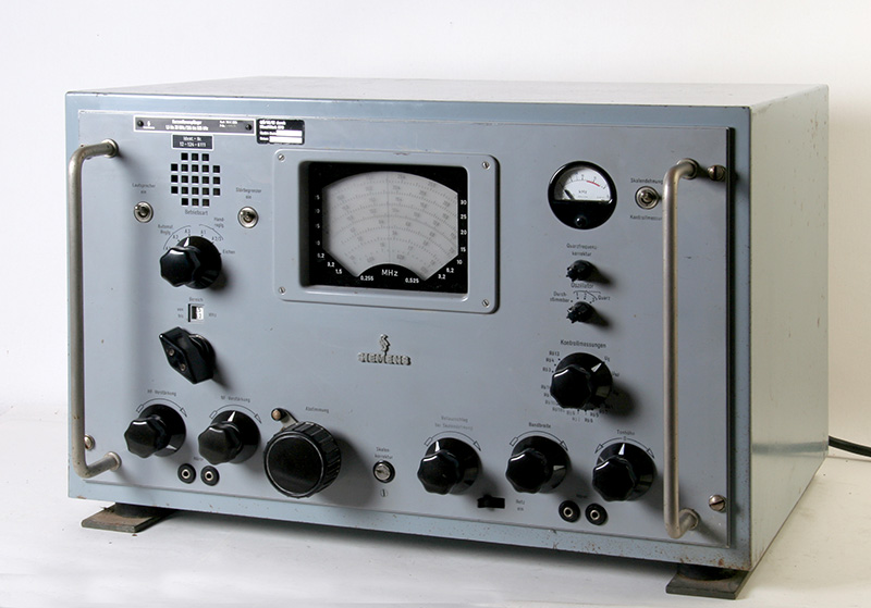 КВ-приёмник Siemens 745 E309b. Характеристики. Краткий обзор.