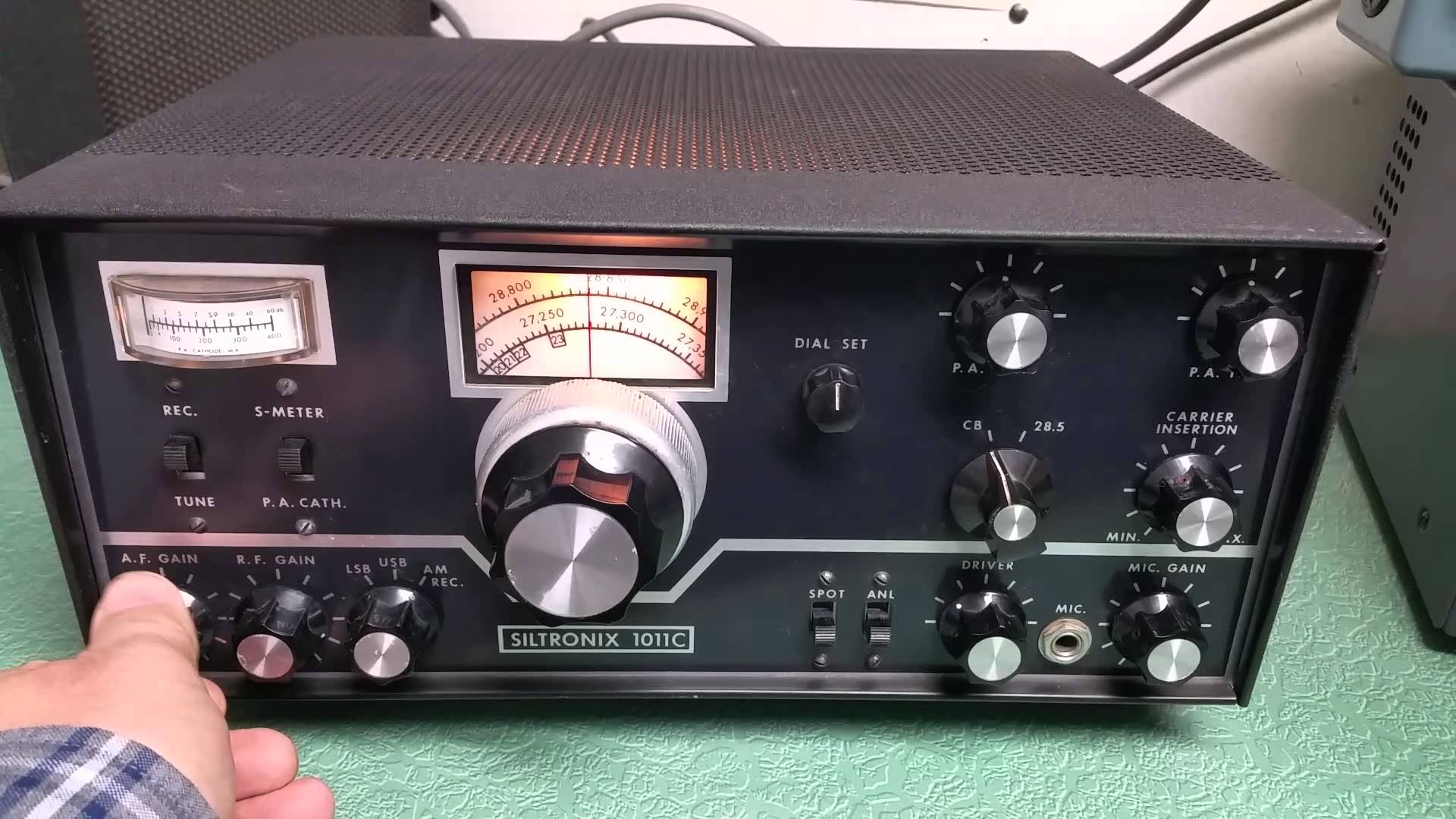 CB-трансивер Siltronix 1011C. Характеристики. Краткий обзор.